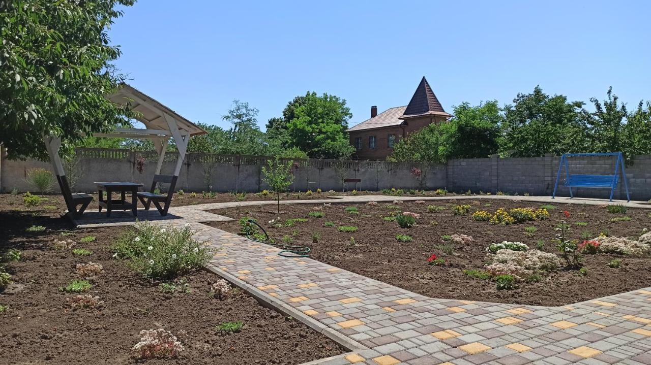 Eco House Hotel Chornomorsk Luaran gambar