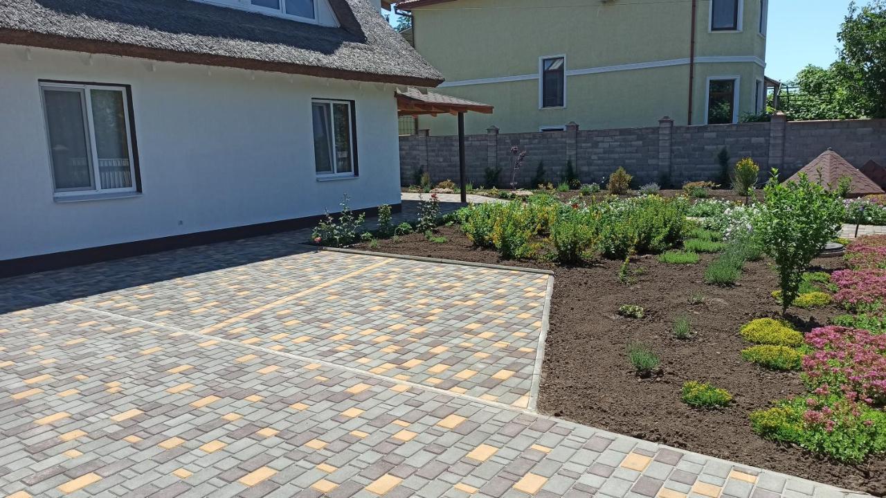 Eco House Hotel Chornomorsk Luaran gambar